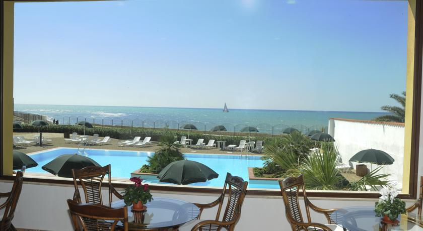 Residence Hotel Antica Perla ซานเลโอเน ภายนอก รูปภาพ