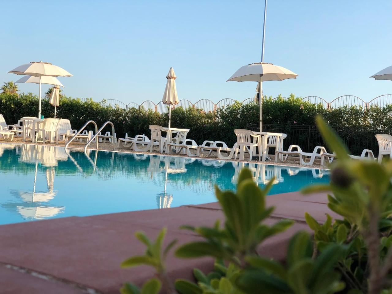 Residence Hotel Antica Perla ซานเลโอเน ภายนอก รูปภาพ