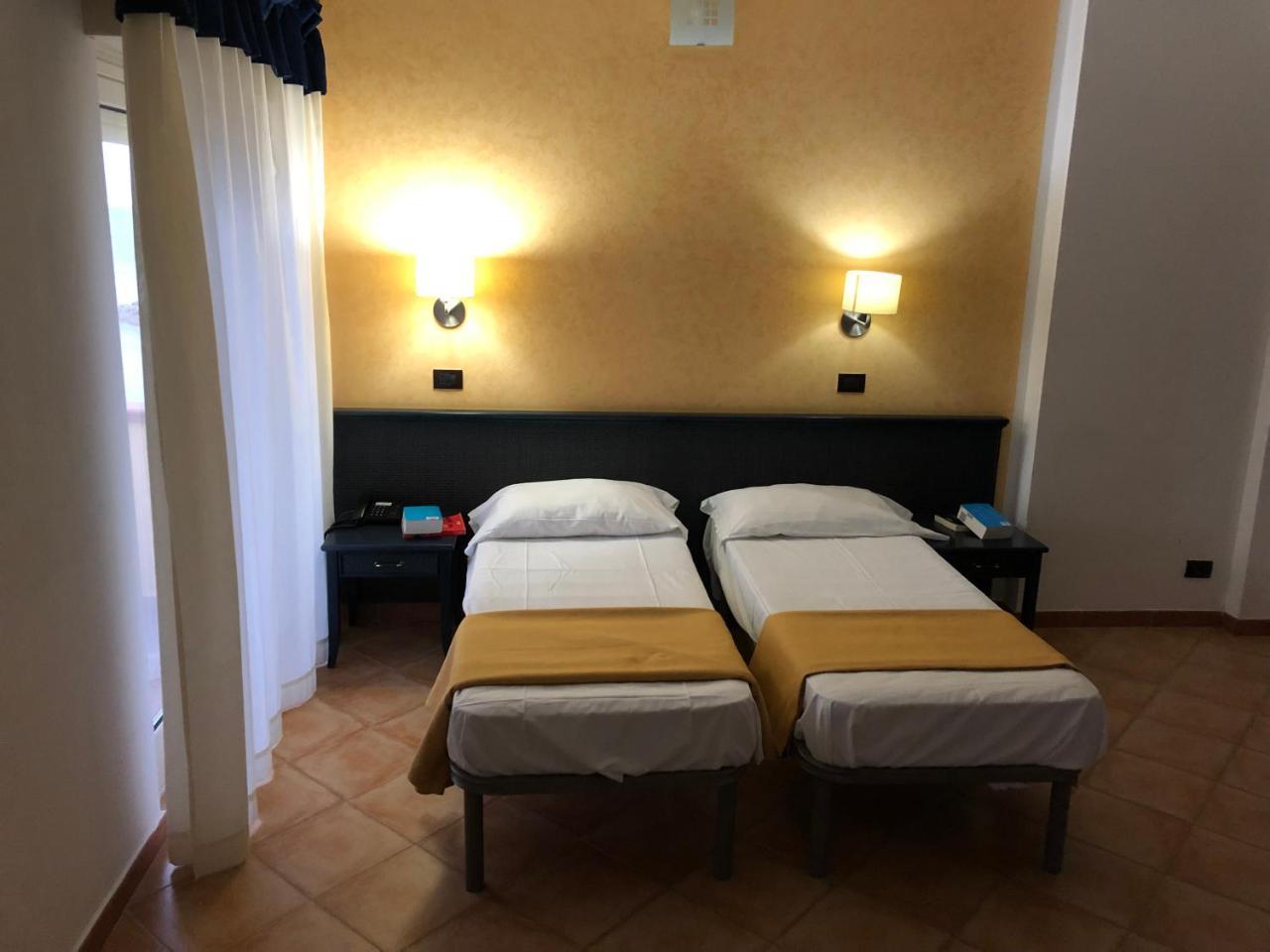 Residence Hotel Antica Perla ซานเลโอเน ภายนอก รูปภาพ