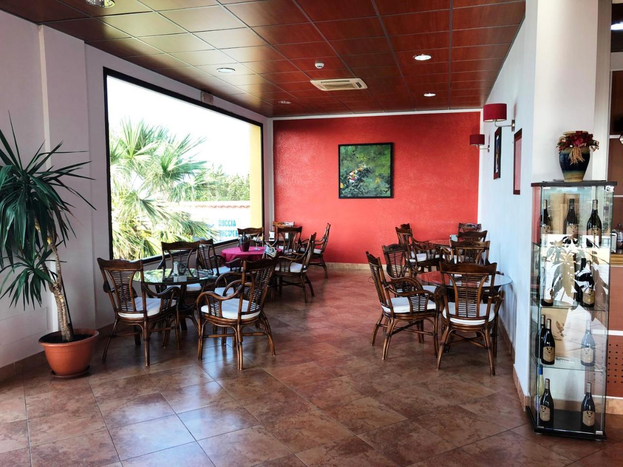 Residence Hotel Antica Perla ซานเลโอเน ภายนอก รูปภาพ